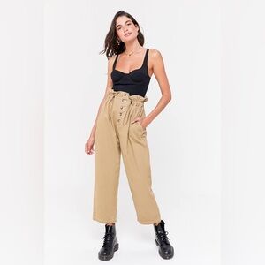 URBAN OUTFITTERS Tan Terra High-Waisted Paperbag Waist Pants Size M Button Fly